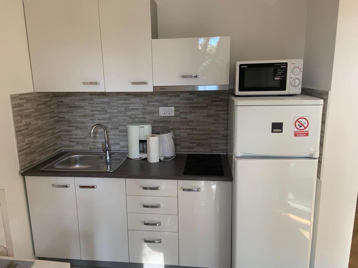 Apartment Bono Porec Bagian luar foto